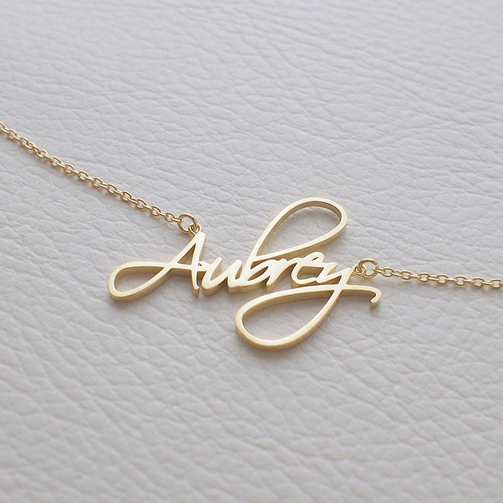 14k Name necklace - Cursive