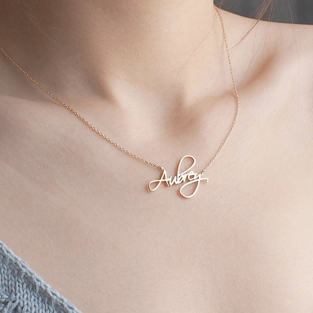 14k Name necklace - Cursive